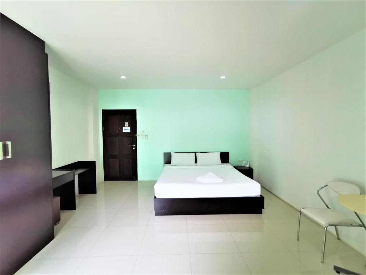 Hua Hin Irooms Экстерьер фото