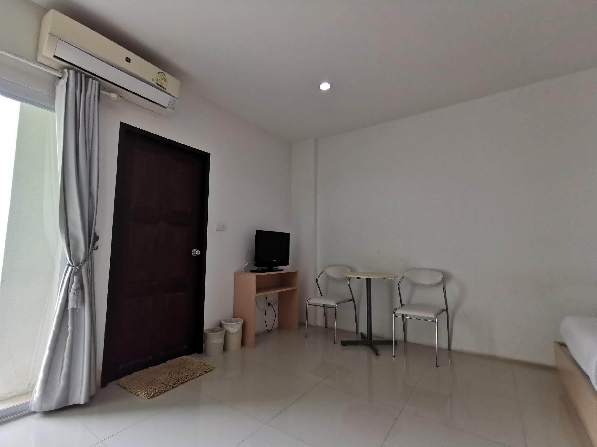 Hua Hin Irooms Экстерьер фото