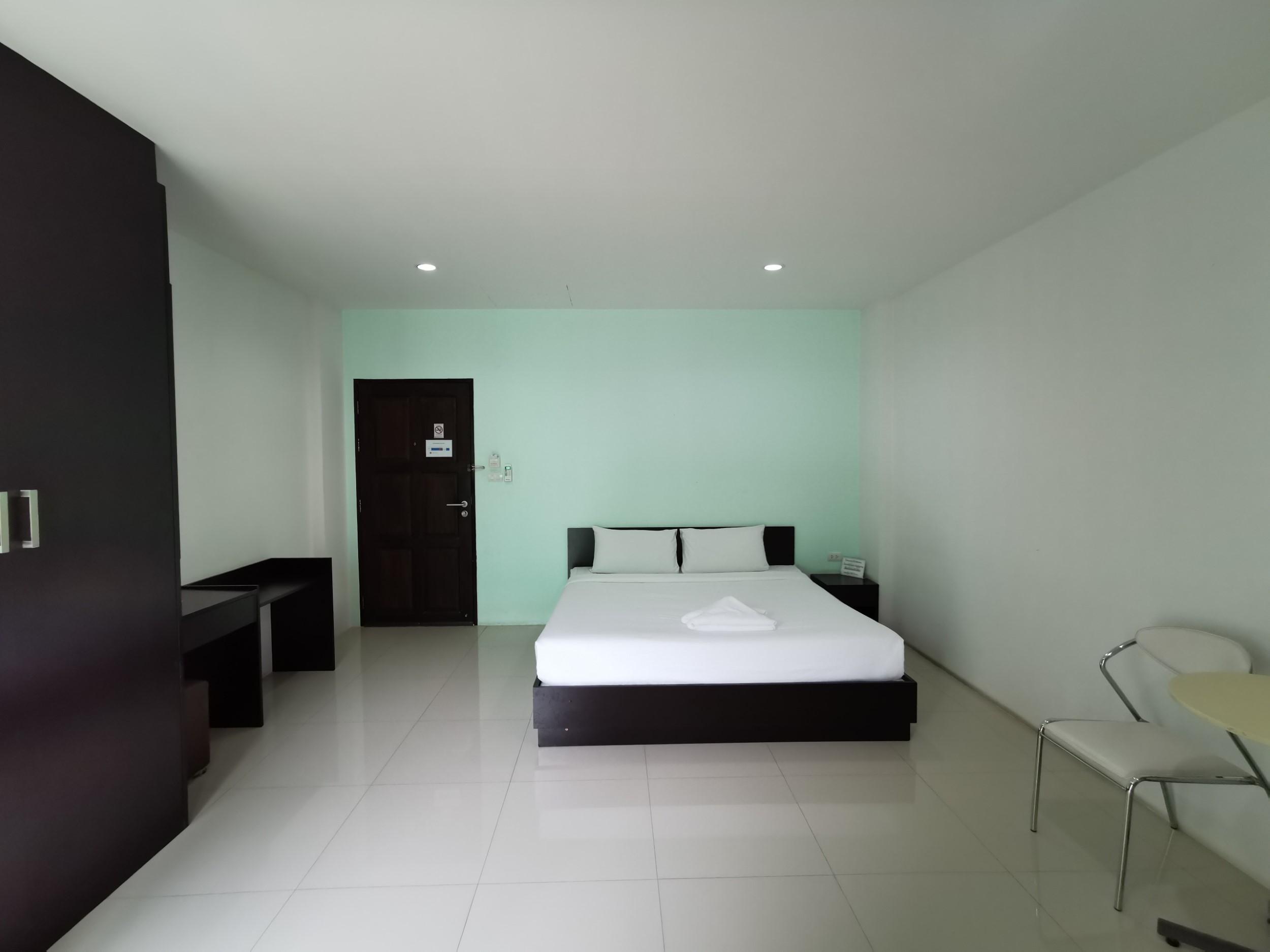 Hua Hin Irooms Экстерьер фото
